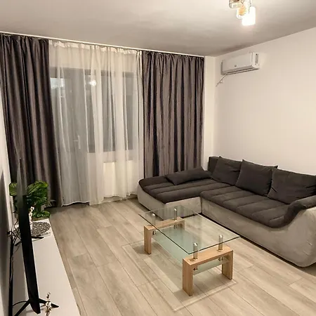 Modern Near Dragonul Rosu 公寓